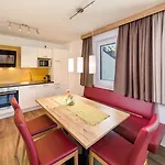 Alpin Apartament *